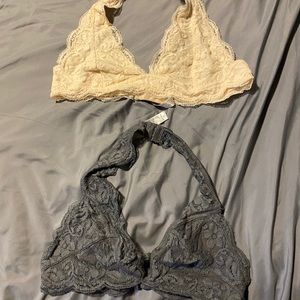 Tilly’s laced bralette - 2 piece bundle